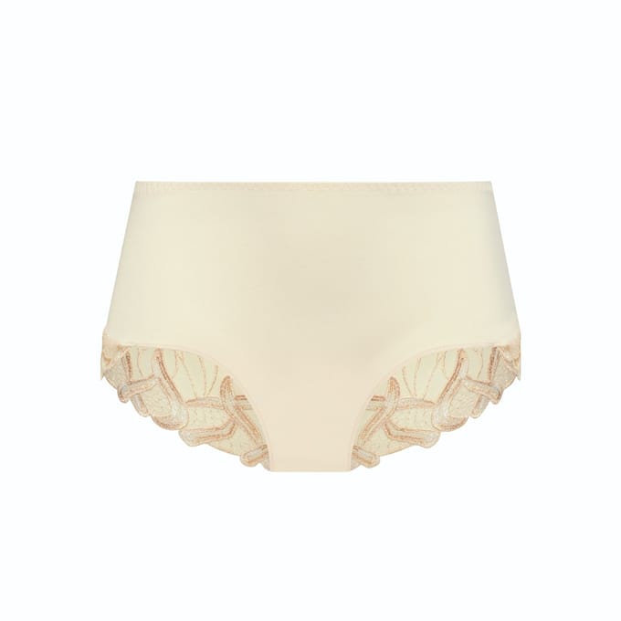 Louisa Bracq-Julia-lin-short-38