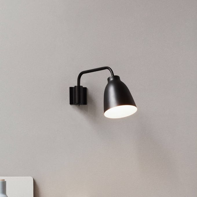 Fritz Hansen Caravaggio Read Wandlamp Zwart