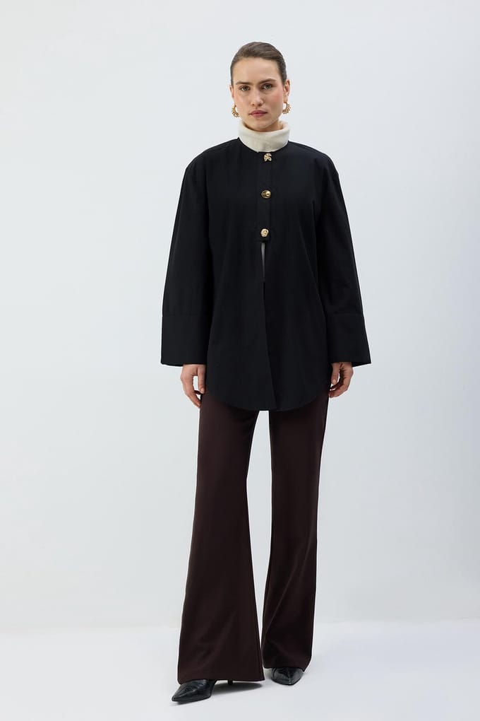 Touché Privé - Poplin blouse met gouden knopen - Zwart - Dames