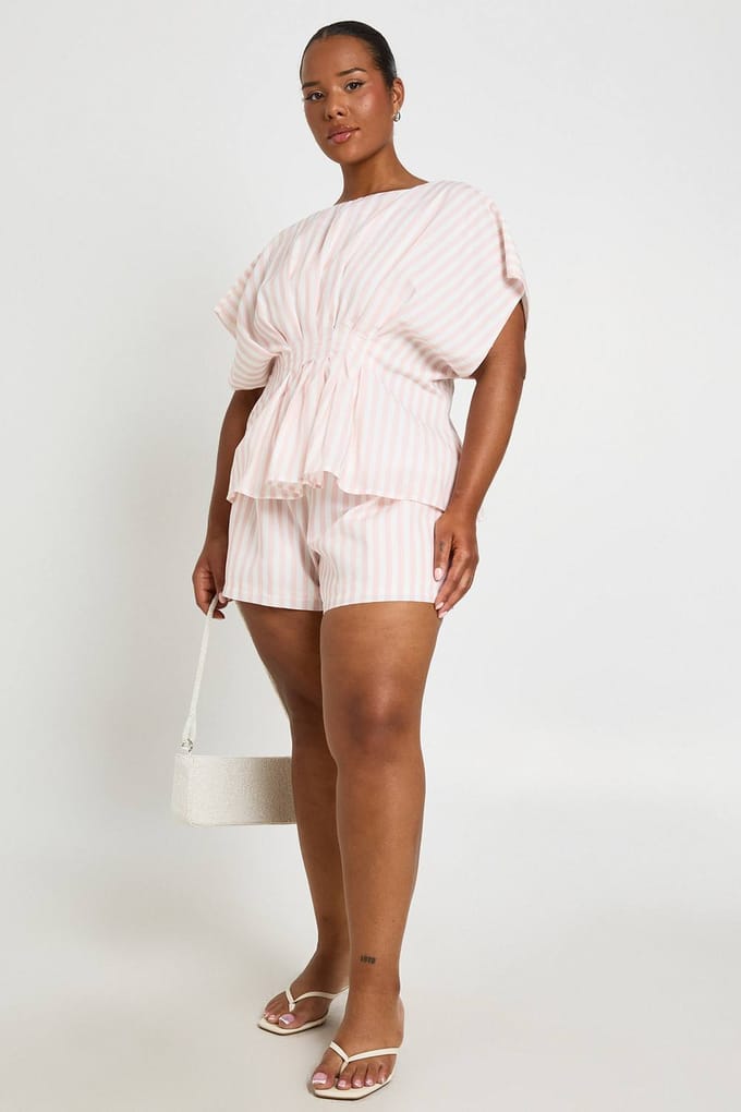 boohoo Dames Plus Gestreepte Short | Baby Roze | Maat: 44