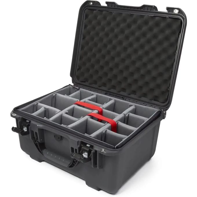 Nanuk 933 Case with padded divider - Graphite - Waterdichte koffer
