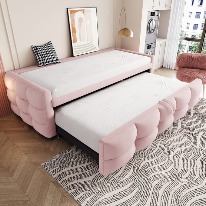 MODFU Bedframe 90/180x190 cm – Roze teddy stof – Uitschuifbaar met lattenbodem (24 latten) – 300 kg