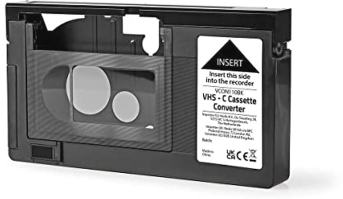 VHS-Converter - VHS-C Adapter - Oude Cassettes Bekijken - Plug and Play - 1 Batterij AA - Zwart