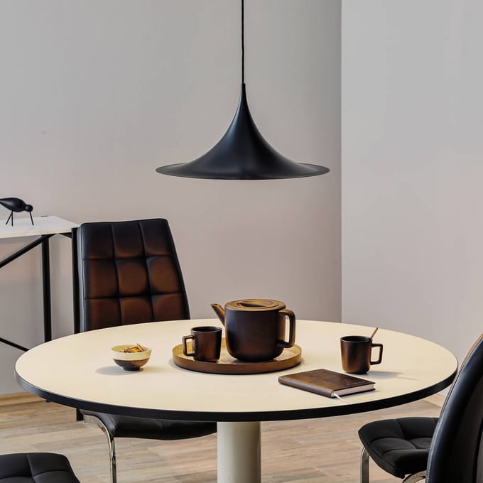 Gubi - Semi Hanglamp - Ø47 cm - zwart