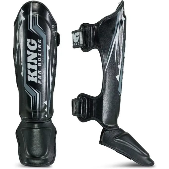 King Pro Boxing Kickboks Scheenbeschermers KPB/SG Spartan 1 Zwart - S