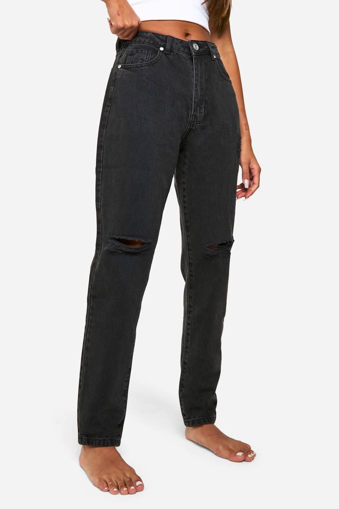 Dames Boohoo Basics 32 Inch Leg Hoge Taille Gescheurde Mom Jeans | Washed Black | Maat: 6