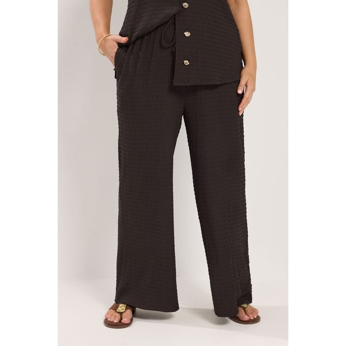 Yours Chocoladebruine Crinkle Broek Met Wijde Pijpen Size Short > 42