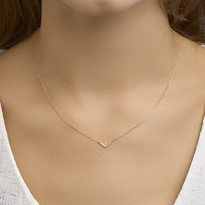 Collier V 40 - 42 - 44 Cm