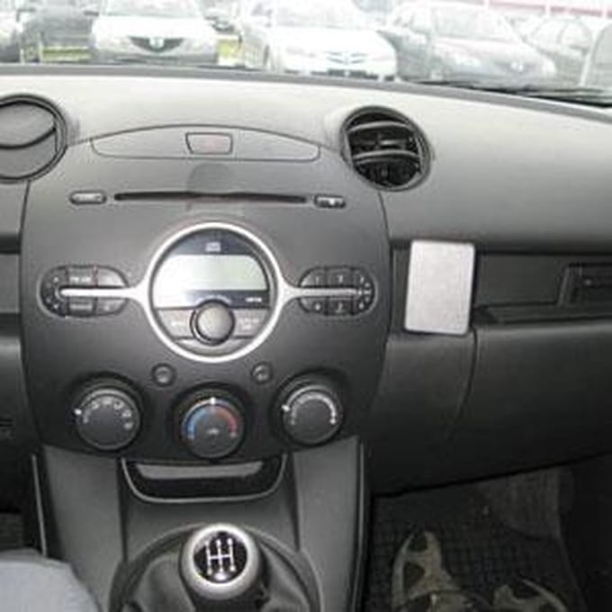 Brodit ProClip Mazda 2 Bj. 08-10