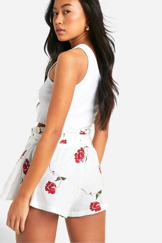 boohoo Dames Belted Floral Cotton Mini Skirt | Creme | Maat: 36