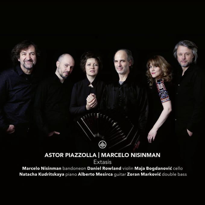 Extasis - Marcelo Nisinman / Daniel Rowlan