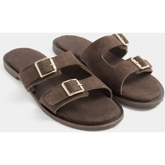Yours Chocoladebruine Muilsandalen Met Dubbele Gesp En Voetbed In Extra Brede Eeepasvormsize 37EEE