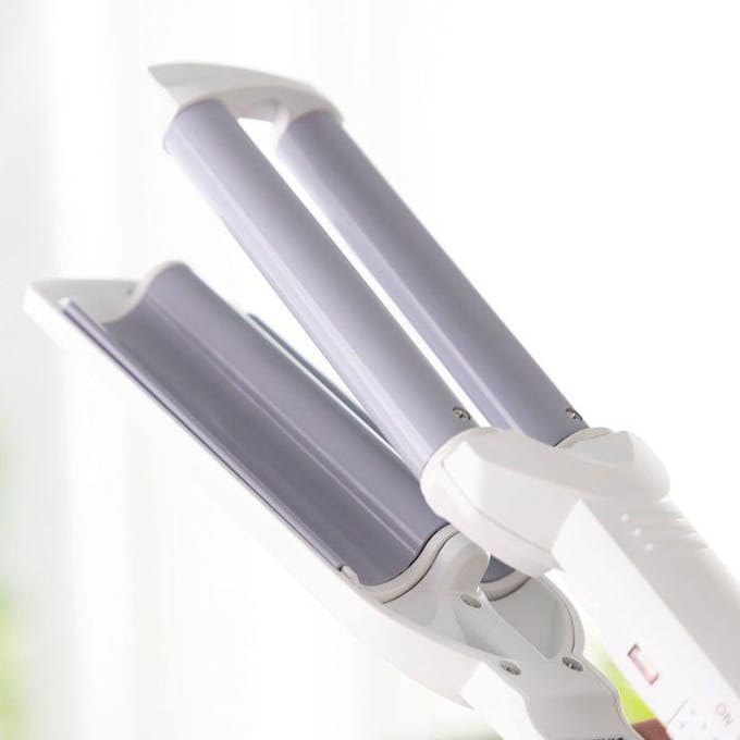 Stijltang - InnovaGoods - Keramisch model - 55 W - Temperatuur 200 °C - 360° draaibaar snoer wit