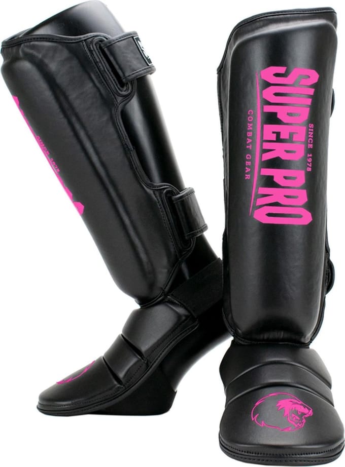 Super Pro Combat Gear Scheenbeschermer Protector Zwart/Roze Medium