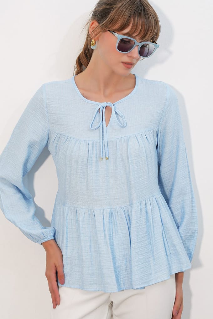 Textuur Geweven Blouse met Strik_FRONT