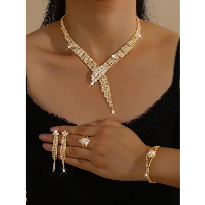 Elegant Geometrisch Zirkonia Sieradenset: Ketting, Oorbellen, Armband, Ring one-size goud