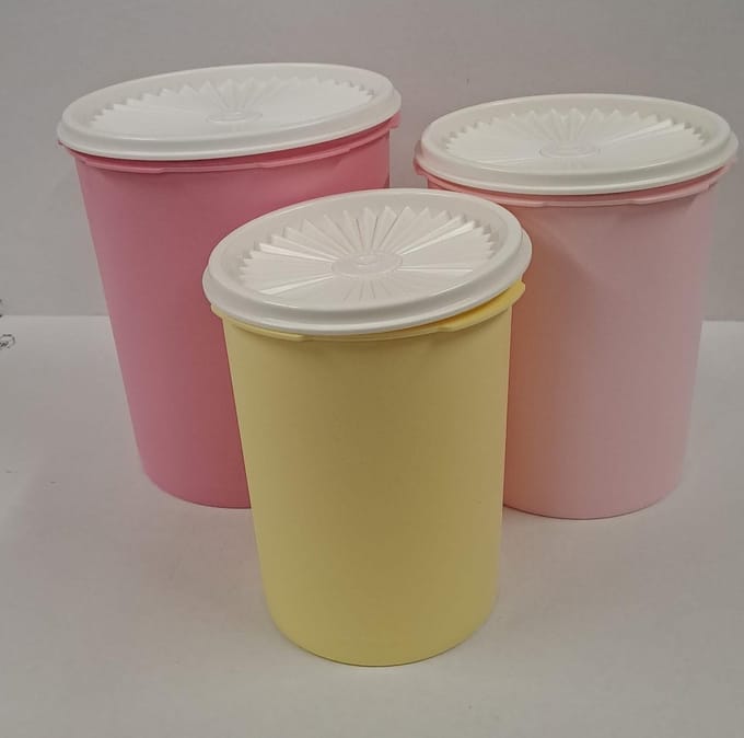 Tupperware Vintage Sterdeksel Bussen 3 stuks