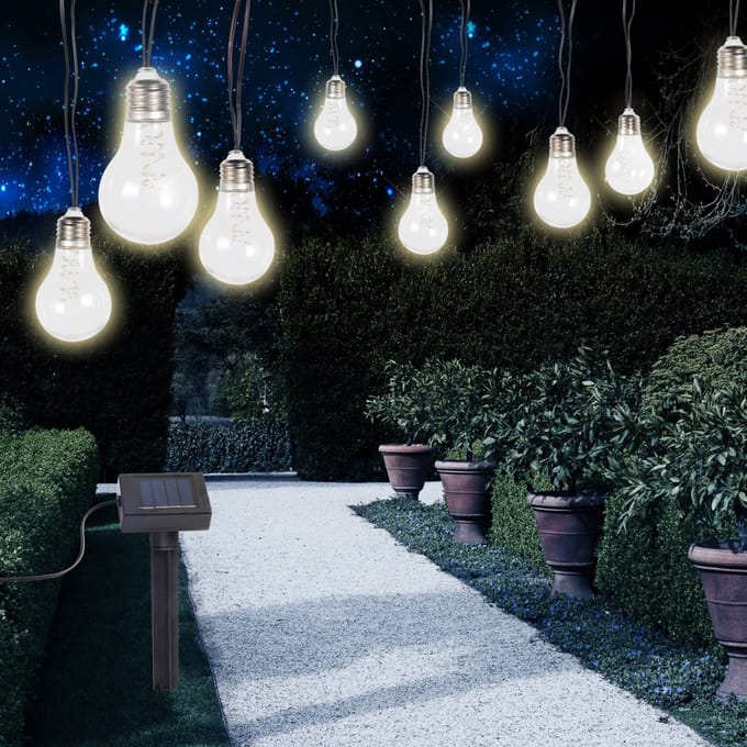 Globo LED lichtk 33708-10 op zonne-en in zilver metallic