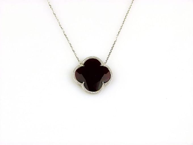 model Fiori klein ketting in zilver robijnrode klaver