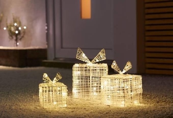 Nampook Kerstverlichting Geschenkdoos - 30 LED - 15cm Hoog