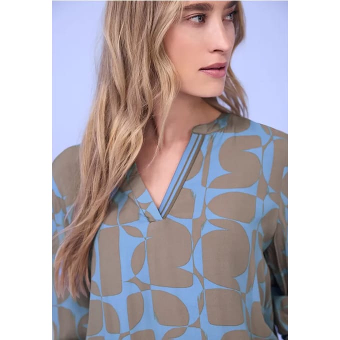 Blouse met tape details