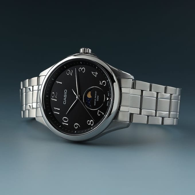 Casio Casio Collection MTP-M110D-1AVER Horloge - Staal - Zilverkleurig - Ø 41 mm