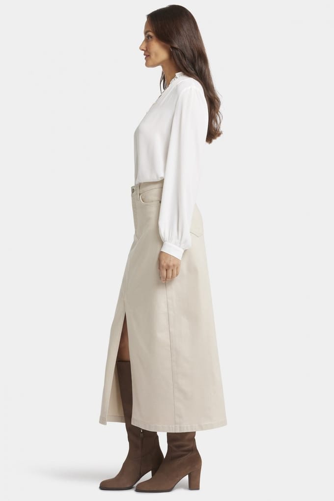 Hoge Taille Lange Rok Met Centraal Voor Sleuf