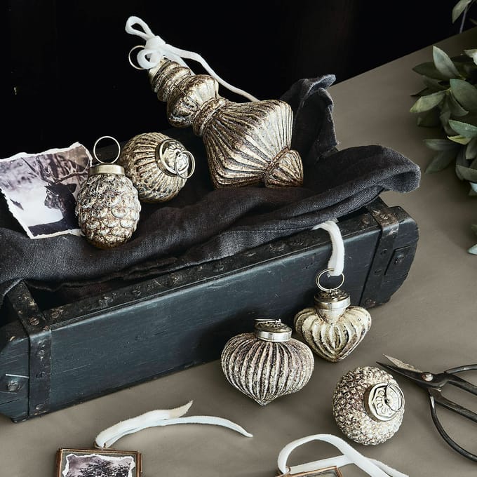LOBERON Kerstversiering set van 6 Ménoire antiekgoudkleurig