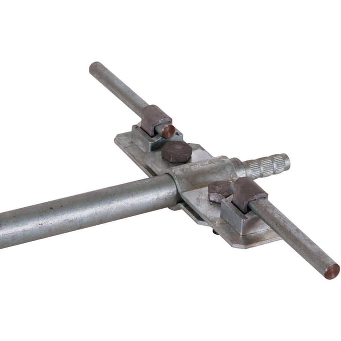 Dubbelzijdige verbindingsbeugel voor 20 mm aardingsstaven - 620012