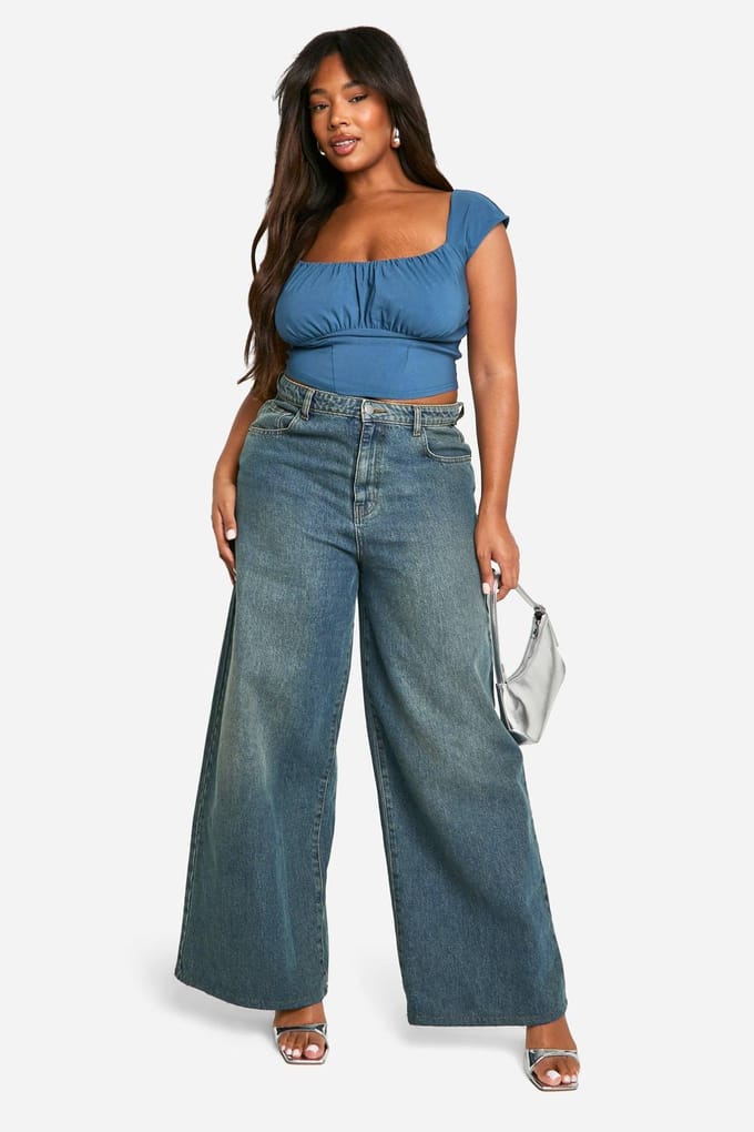 boohoo Dames Plus Geweven Stretch Geraffelde Corset Top met Cap Sleeve | Blauw | Maat: 56