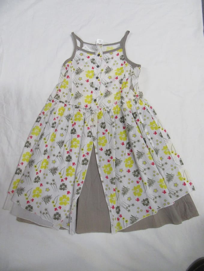 dirkje , jurk , zomer , wit / taupe ,  6 jaar  116