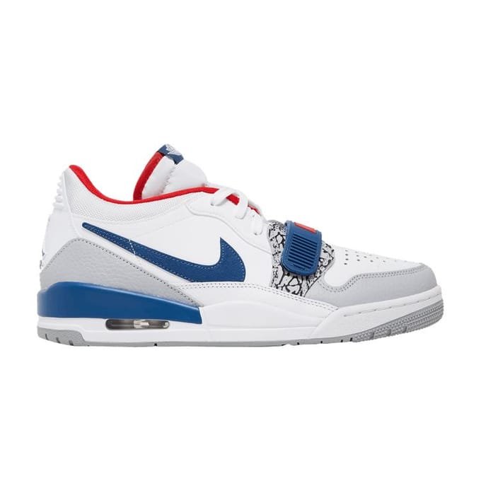 Air Jordan Legacy 312 Low 'True Blue' 41 white