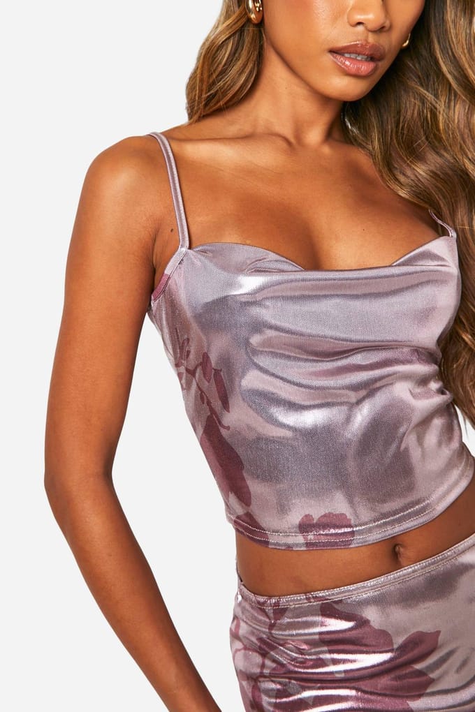 boohoo Dames Foil top met cowl-hals | Bloemen | Maat: 42