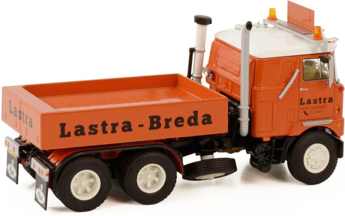 Mack F700 6x4 + Ballast Box 'Lastra' - 1:50 - WSI Models