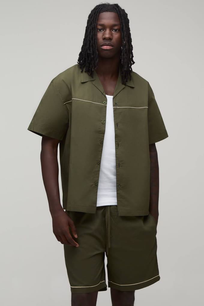 Katoenen Popeline Oversized Shirt & Relaxed Short Set Met Biesdetail | Olive | Size Medium