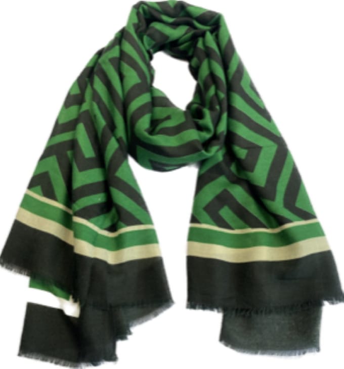 Leuke modieuze sjaal van mooi materiaal / 50% katoen met 50% viscose