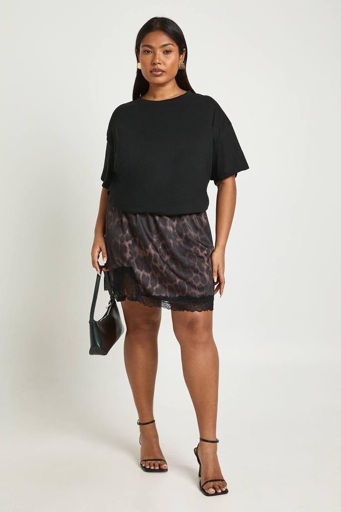 boohoo Dames Plus Leopard Satijn Kant Trim Mini Rok | Luipaardprint | Maat: 46