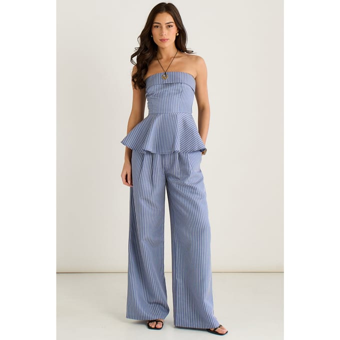 Blauwe peplumtop met Bardot-strepen