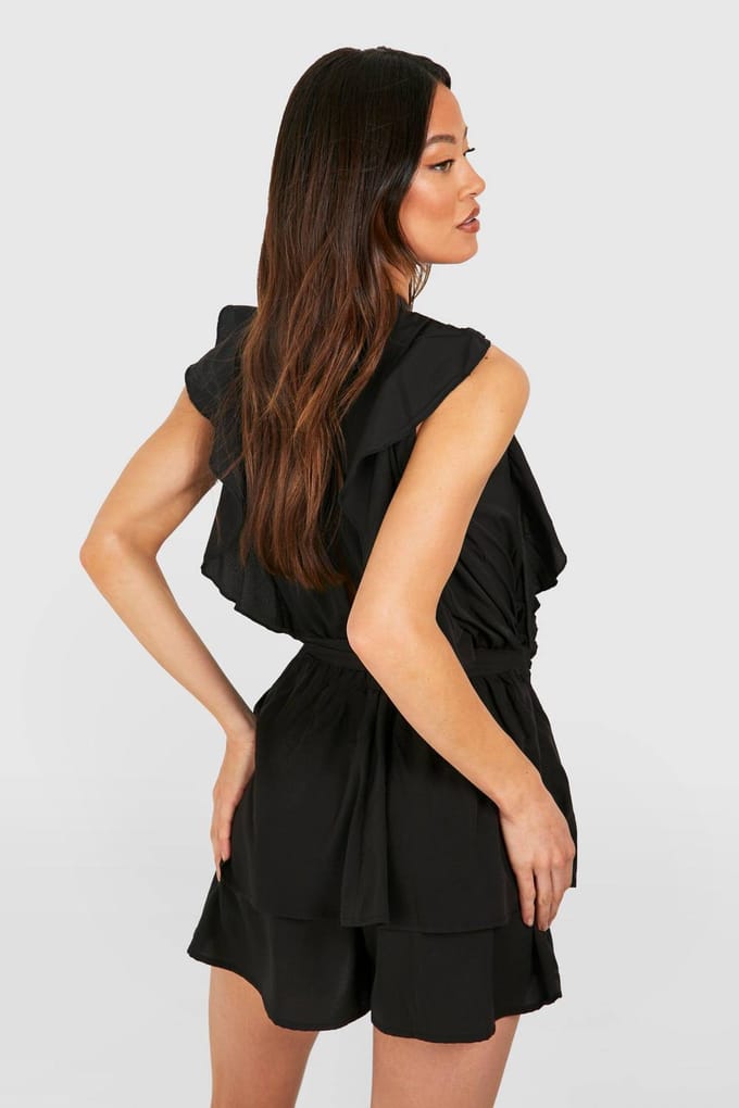 boohoo Dames Lange Geweven Ruffle Flippy Playsuit | Zwart | Maat: 40