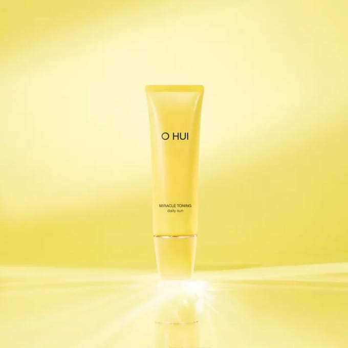 [O HUI] Miracle Toning Daily Sun SPF 50+ PA++++ 50ml yellow