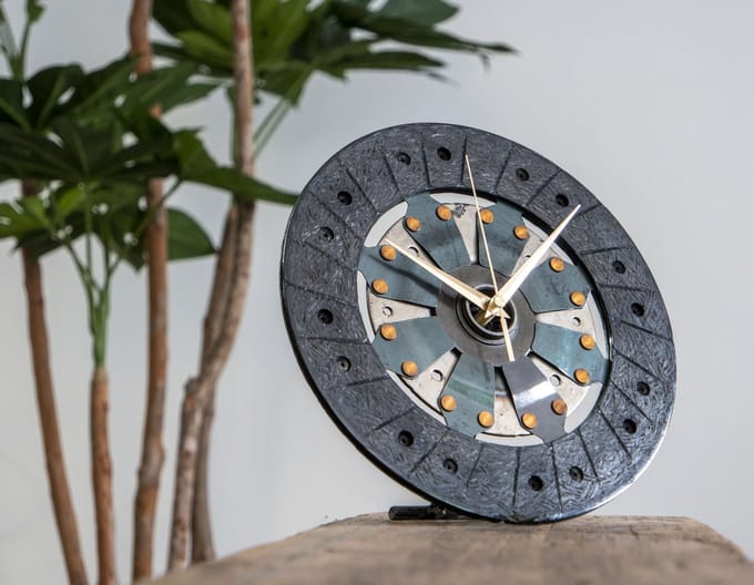 Mancave Store - Klok - 100% Authentiek - Mancave Decoratie