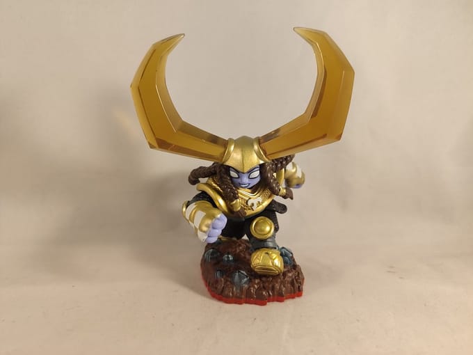 Skylanders Trap Team Nitro Head Rush