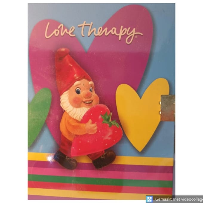 Dagboek Love Therapy - Lannoo Graphics - Met Hangslot - 13.5x18cm - 288288 - Kabouter Aardbei Hart