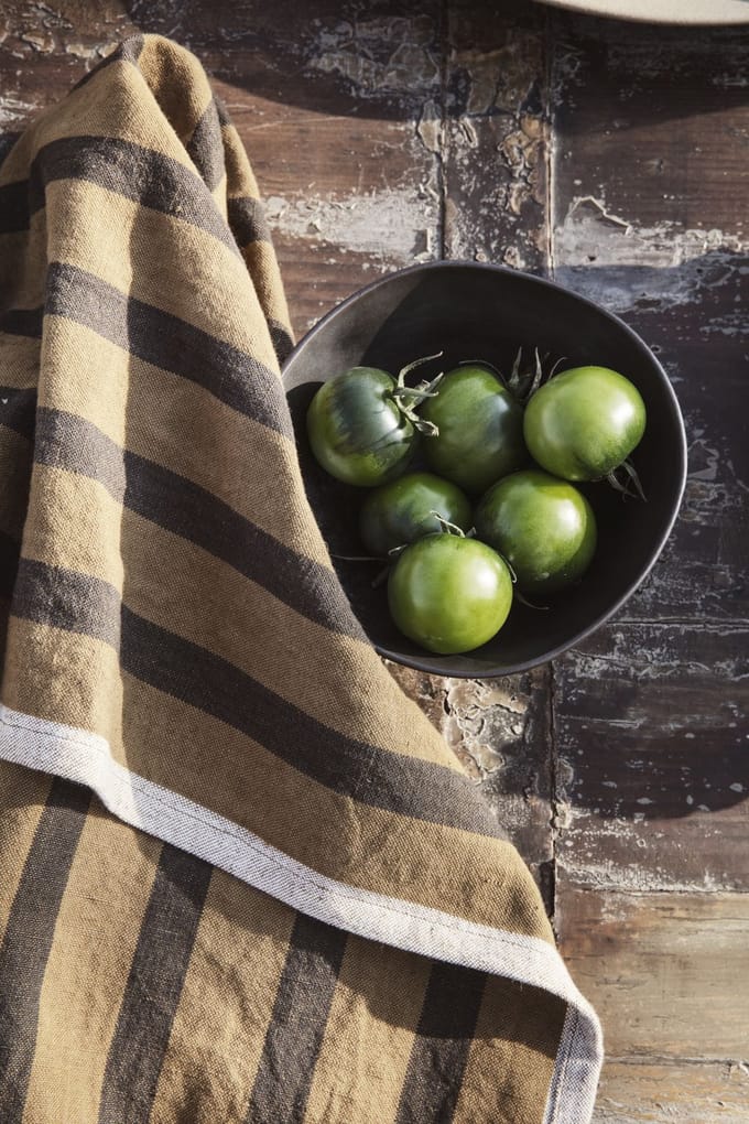 Ferm Living Hale Theedoek - groen/zwart