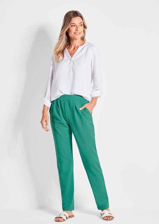 Broek SARA - smaragd - Gr. 20 van Goldner Fashion