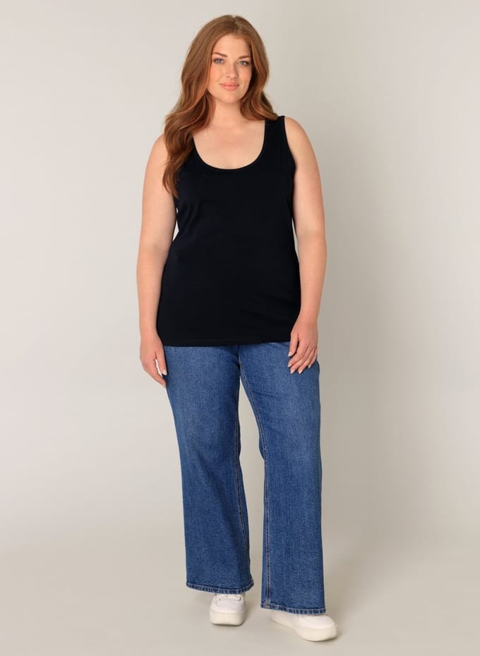 BASE LEVEL CURVY Yuppie Top - Dark Blue - maat 4(54/56)
