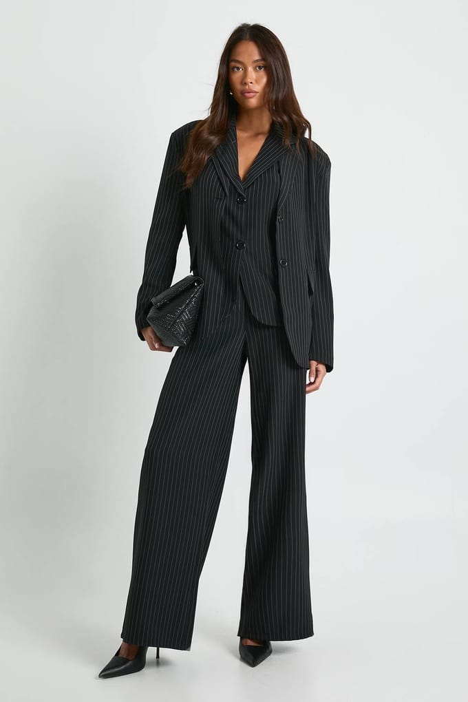boohoo Dames Blazer met pinstripe en oversized boxy pasvorm | Black | Maat: 10