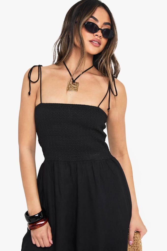 boohoo Dames Linnenlook Gerimpelde Bandeau Jumpsuit | Black | Maat: 8
