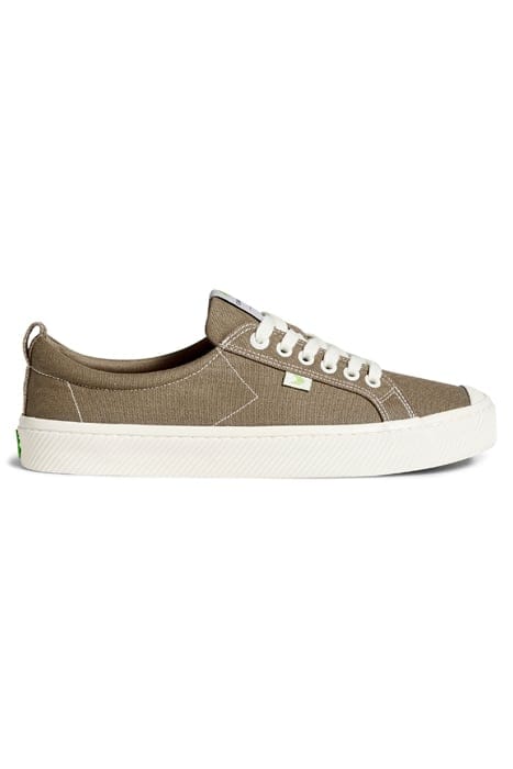Cariuma Unisex Oca Low Burnt Sand Canvas Contrast Thread Sneaker Größe: 36.5 | Trainers Outlet | Unisex | Braun