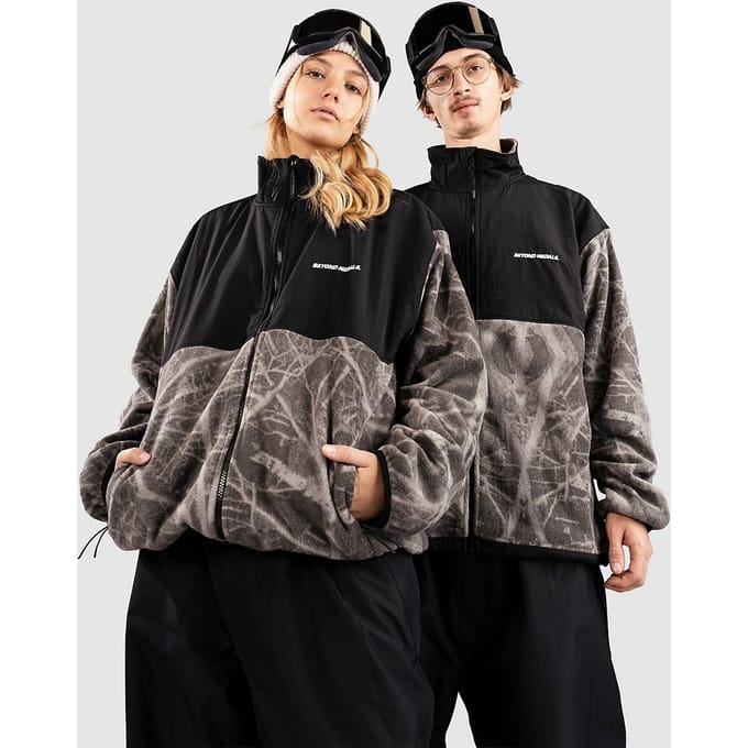 Beyond Medals Tech Fleece Jas camouflage